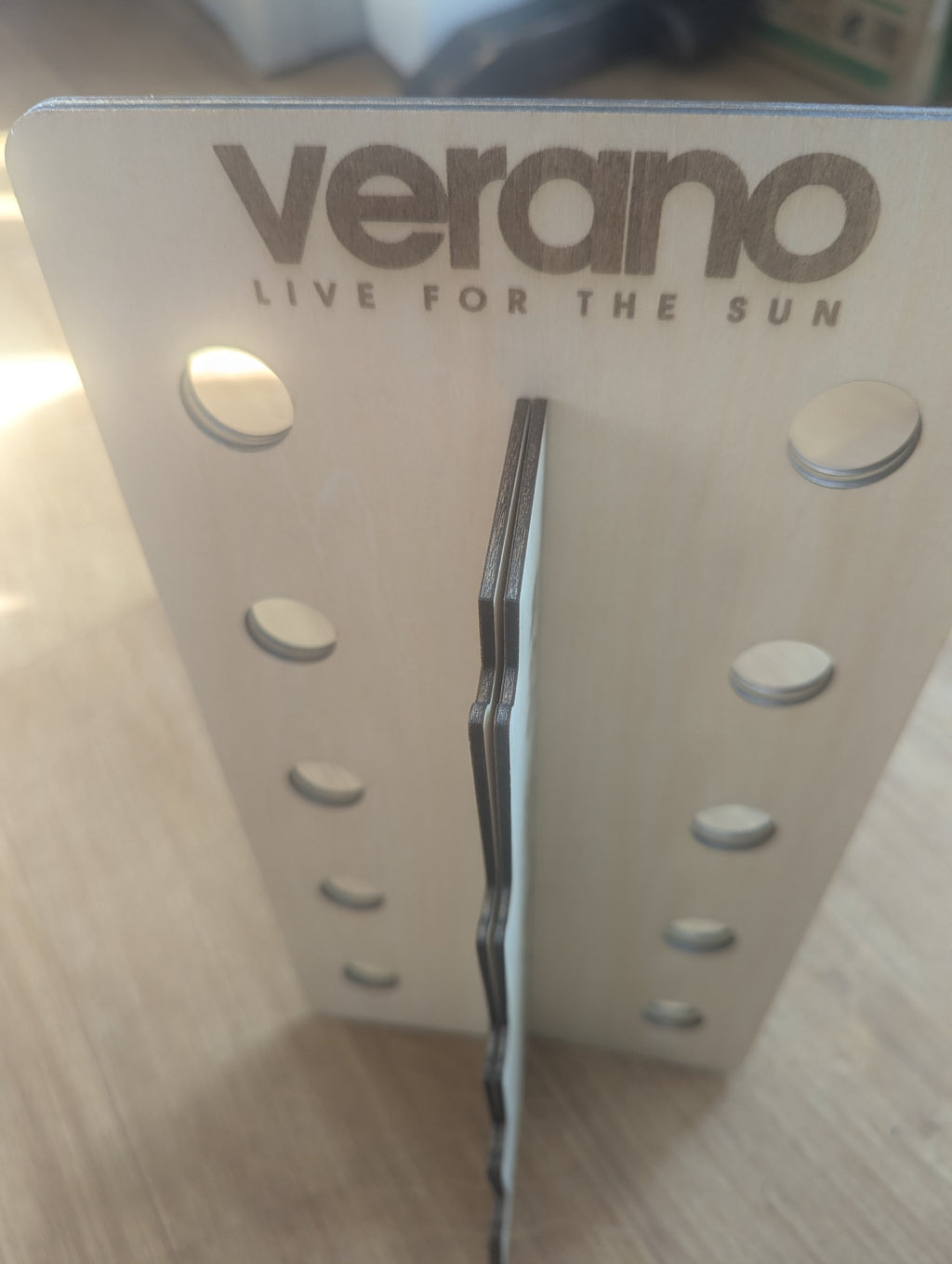Verano Glasses Stand